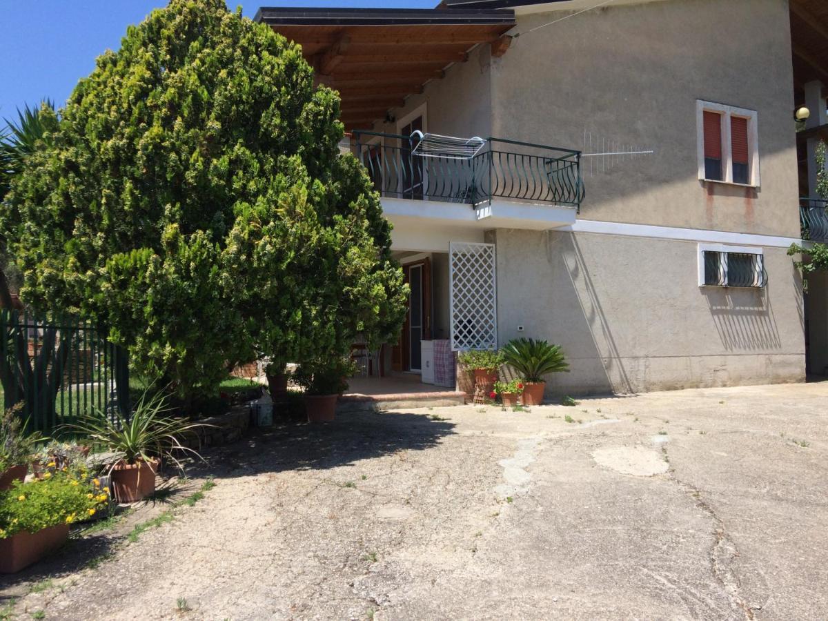 Casa Vacanze La Tuia Castellabate Zewnętrze zdjęcie